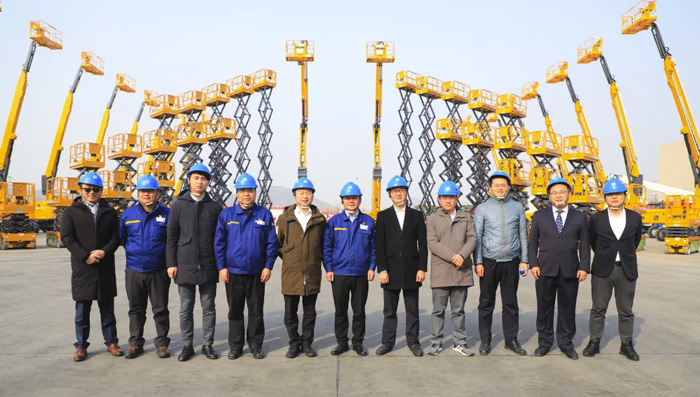 徐工消防、安博手机站·官方版在线、融合电科签署战略合作协议!-4.jpg 徐工消防、安博手机站·官方版在线、融合电科签署战略合作协议!-4.jpg